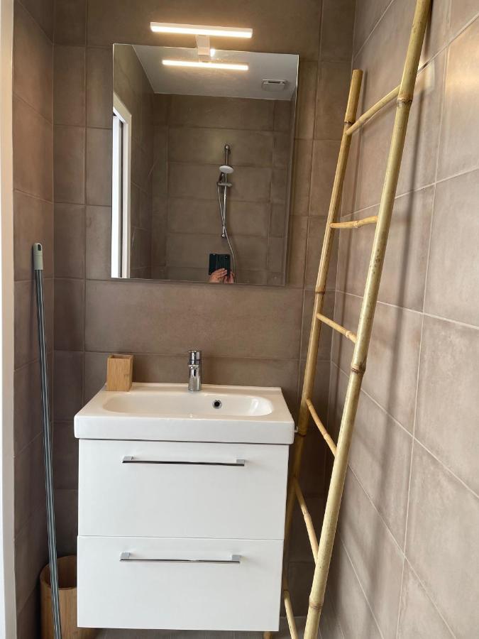 Maison La Capucine Sur Quai De Seine, Wifi, Machine A Laver, Parking Prive Gratuit Vernon  Exteriér fotografie