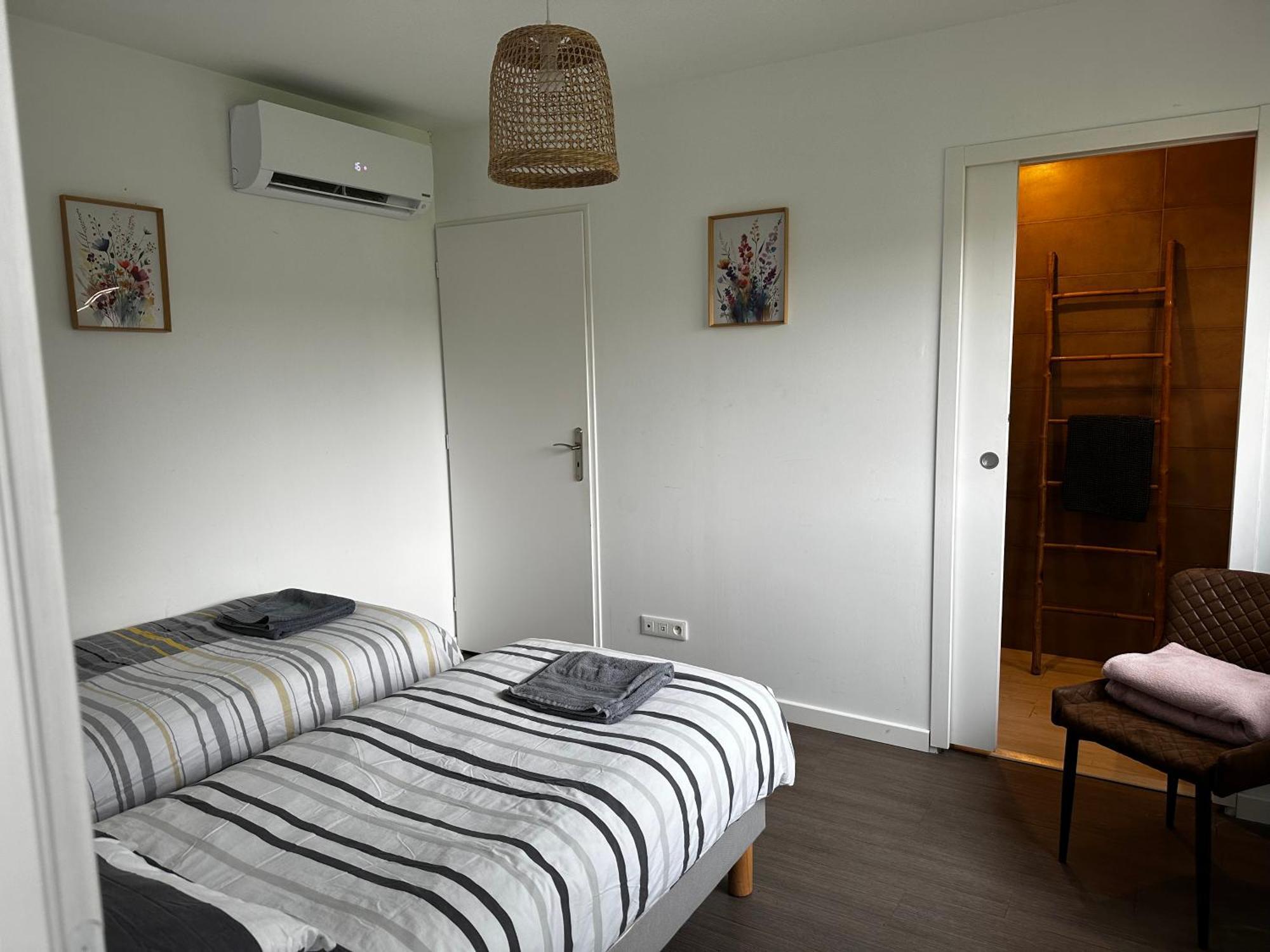 Maison La Capucine Sur Quai De Seine, Wifi, Machine A Laver, Parking Prive Gratuit Vernon  Exteriér fotografie